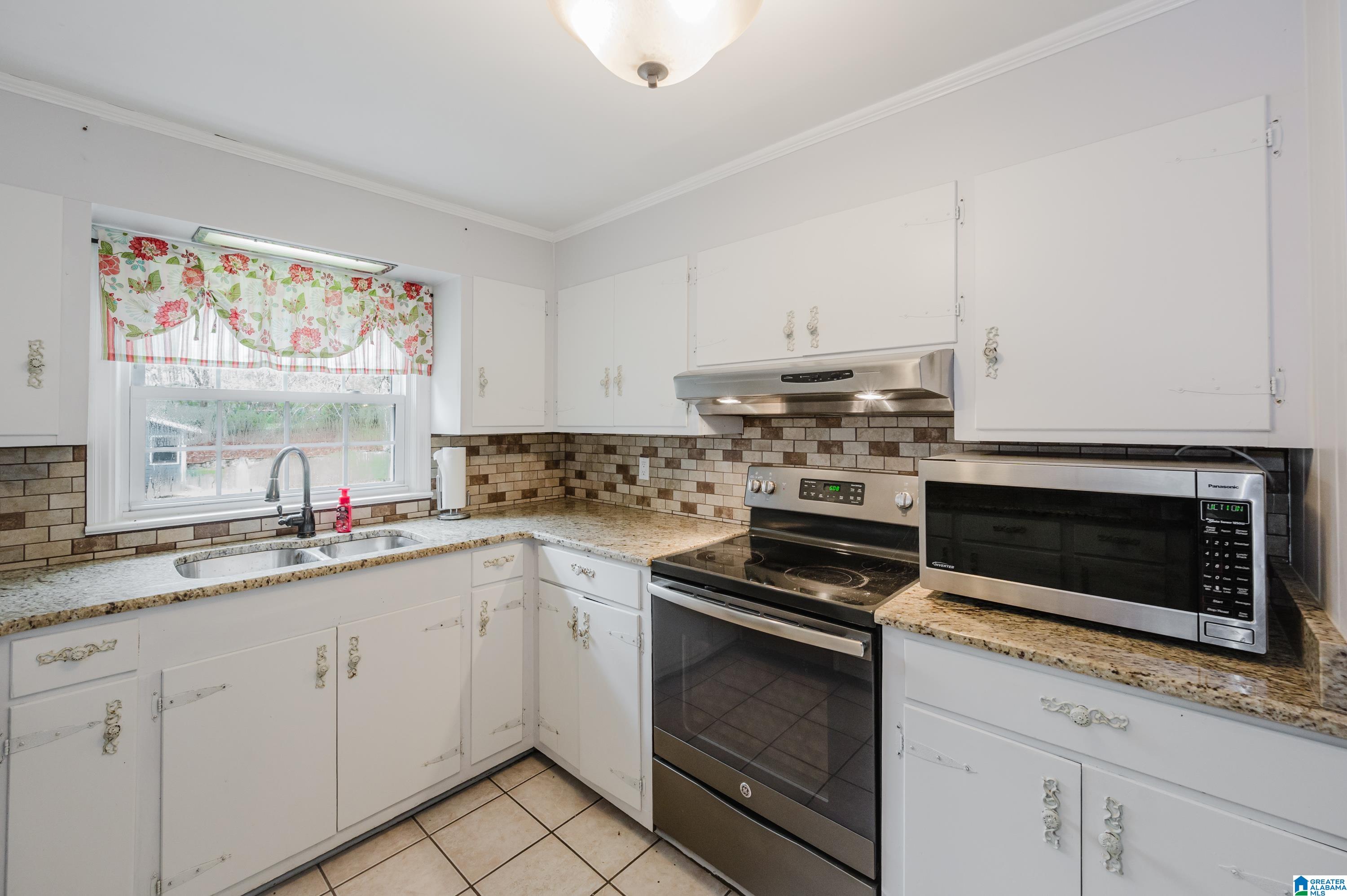 1406 Valley Road Jasper, AL 35501 - Photo 13 of 44