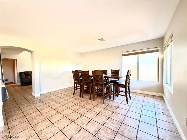 $2,400 | 8436 Orchard Ridge Avenue, Las Vegas, NV 89129