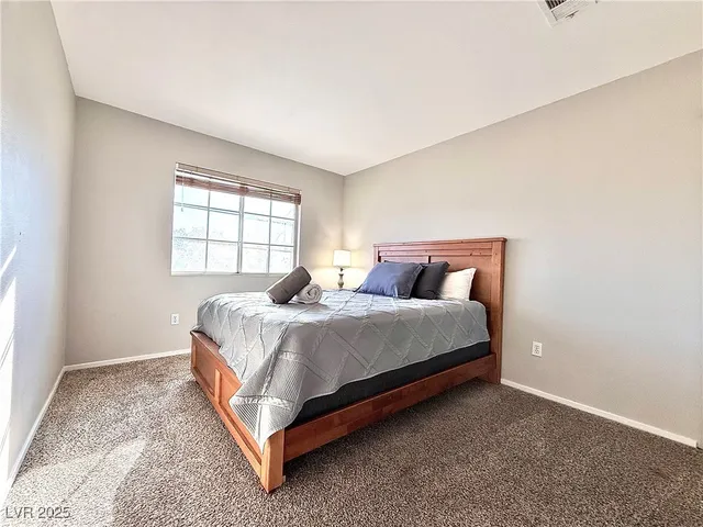 $2,400 | 8436 Orchard Ridge Avenue, Las Vegas, NV 89129