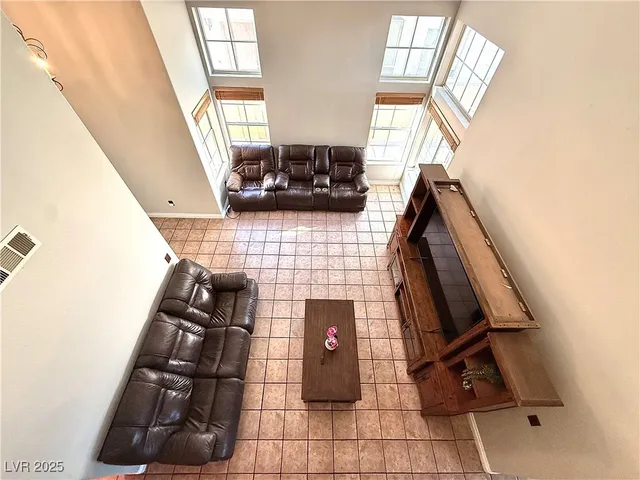 $2,400 | 8436 Orchard Ridge Avenue, Las Vegas, NV 89129