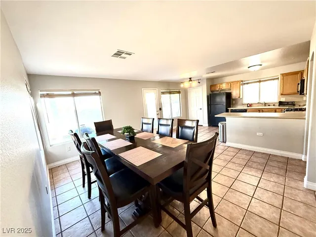 $2,400 | 8436 Orchard Ridge Avenue, Las Vegas, NV 89129
