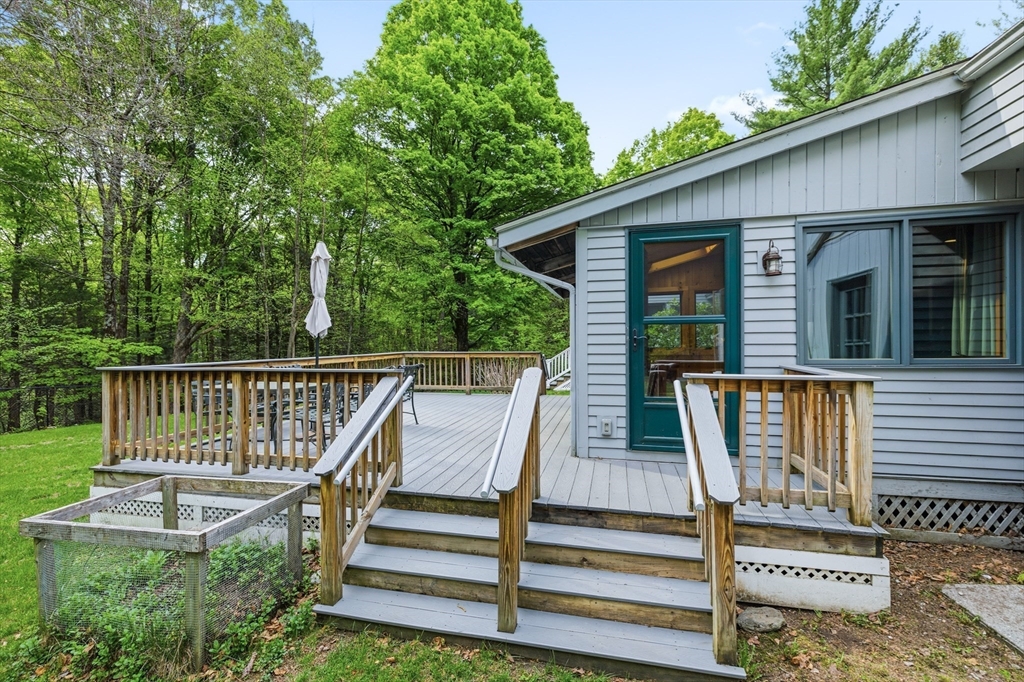 591 Kennedy Road Northampton, MA 01053 - Photo 35 of 42