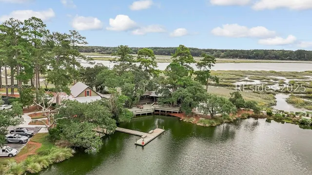 $1,275,000 | 35 Blue Dasher Lane, Bluffton, SC 29909