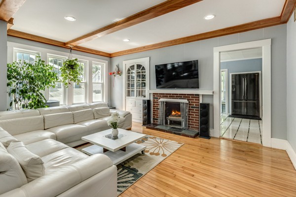 18 Granite Road Saugus, MA 01906 - Photo 10 of 30 Gallery Image 10