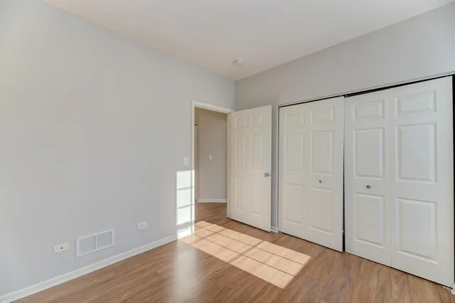 $255,000 | 5116 New Haven Court, Unit 5116, Plainfield, IL 60586