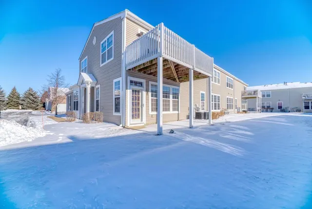 $255,000 | 5116 New Haven Court, Unit 5116, Plainfield, IL 60586