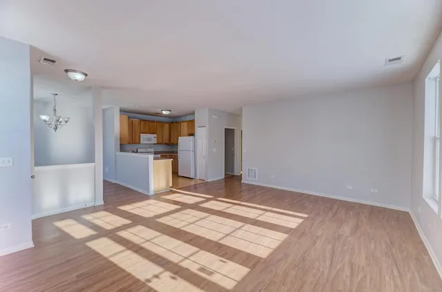 $255,000 | 5116 New Haven Court, Unit 5116, Plainfield, IL 60586