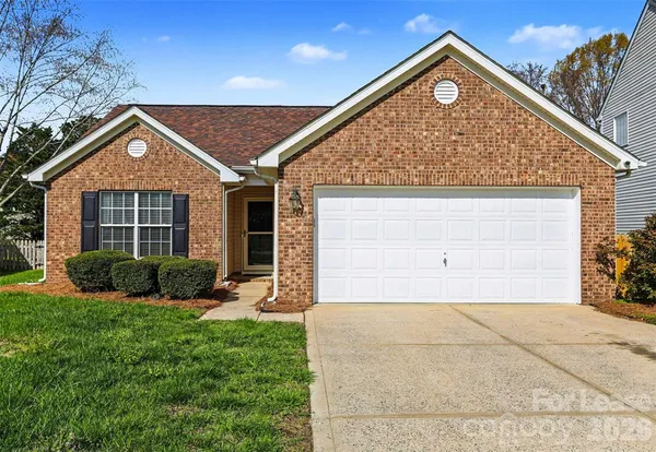 $2,100 | 4962 Bentgrass Run Drive, Charlotte, NC 28269