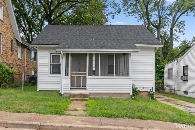 $79,900 | 6540 Avalon Avenue, University City, MO 63130