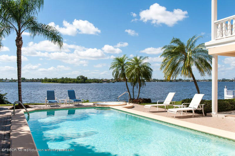 176 Kings Road Palm Beach, FL 33480 - Photo 16 of 18 16 Pool