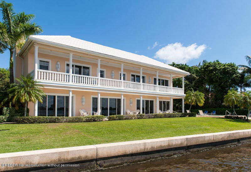 176 Kings Road Palm Beach, FL 33480 - Photo 17 of 18 17 Exterior Rear
