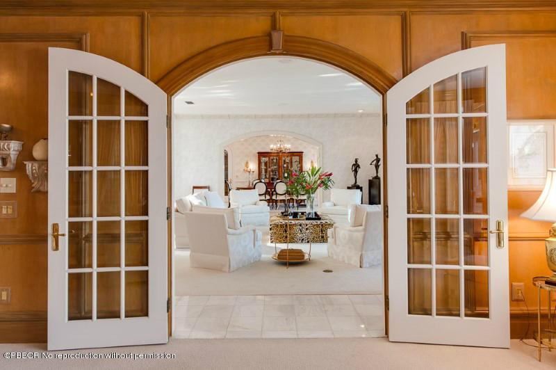 6 Den looking into Living Room
