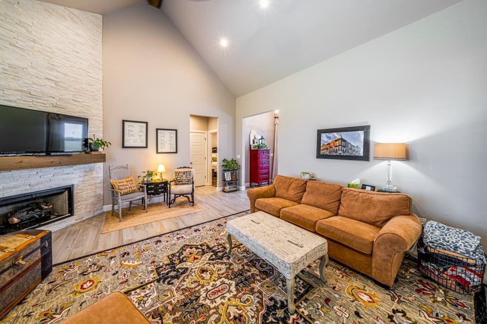 2114 Forest Ridge Stillwater, OK 74074 - Photo 9 of 39 Gallery Image 9