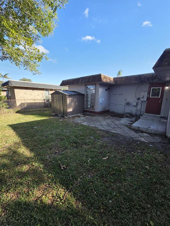 7003 Northwest 79th Street Tamarac, FL 33321 - Photo 11 of 12