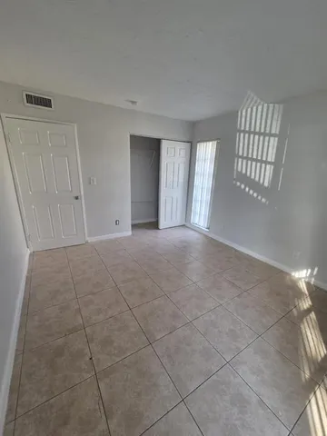 $2,200 | 7003 Northwest 79th Street, Tamarac, FL 33321