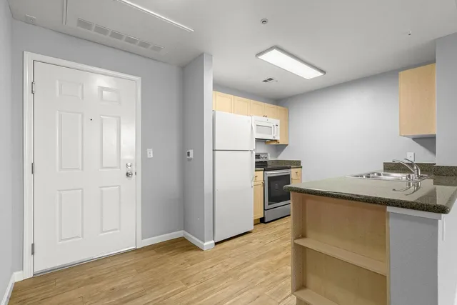 $550,000 | 1550 Technology Drive, Unit 4090, San Jose, CA 95110