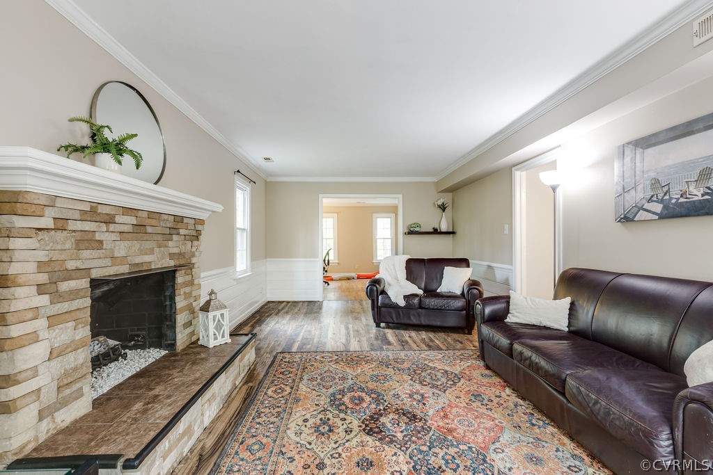 14307 Long Hill Road Midlothian, VA 23112 - Photo 13 of 46