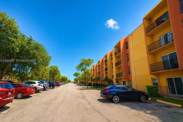 $2,500 | 4705 Northwest 7th Street, Unit 1067, Miami, FL 33126