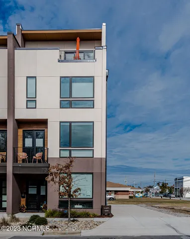 $4,500 | 323 Bladen Street, Wilmington, NC 28401