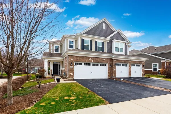 $519,000 | 27-w119 Redbud Lane, Winfield, IL 60190