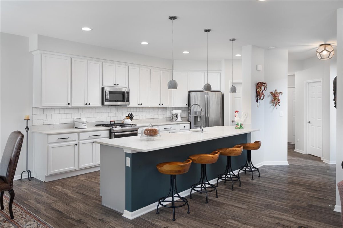 27-w119 Redbud Lane Winfield, IL 60190 - Photo 6 of 47