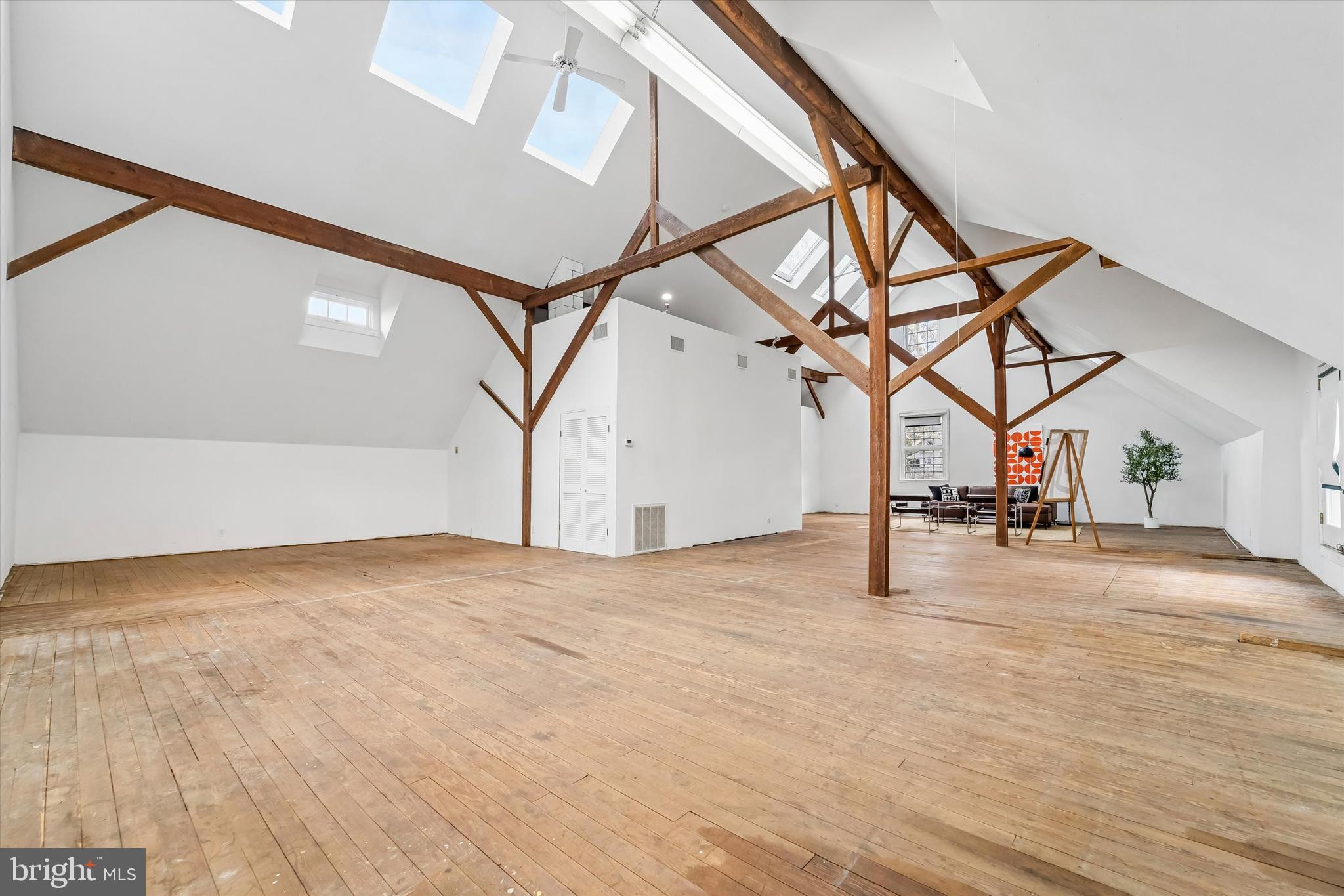 213 Royal Avenue Wyncote, PA 19095 - Photo 28 of 37