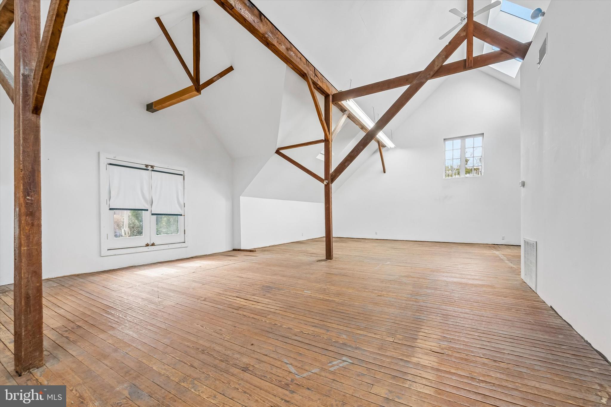 213 Royal Avenue Wyncote, PA 19095 - Photo 29 of 37