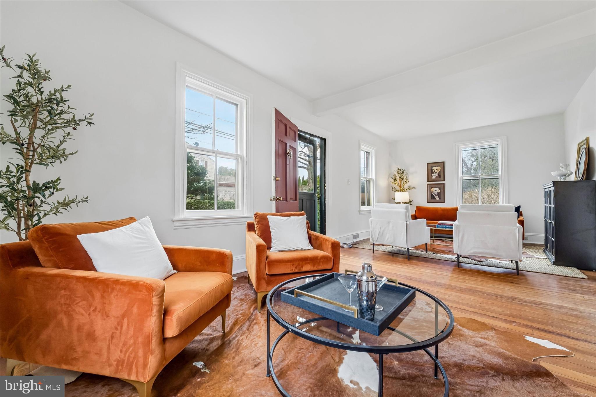 213 Royal Avenue Wyncote, PA 19095 - Photo 3 of 37