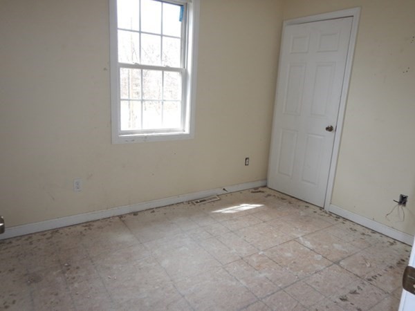 401-403 Water Street Springfield, MA 01151 - Photo 11 of 27 Gallery Image 11
