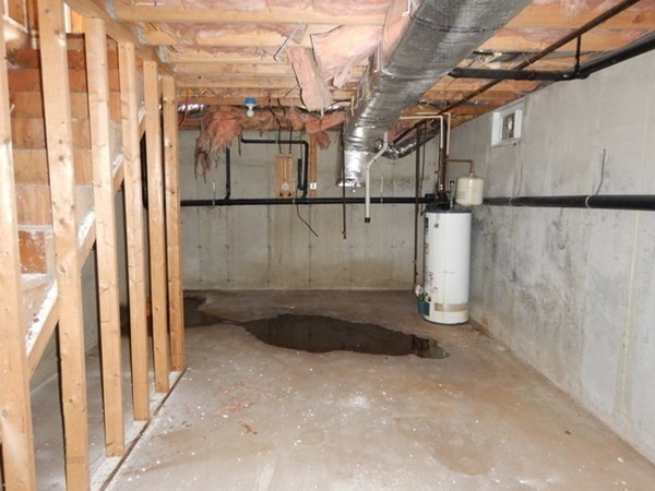 401-403 Water Street Springfield, MA 01151 - Photo 15 of 27 Gallery Image 15