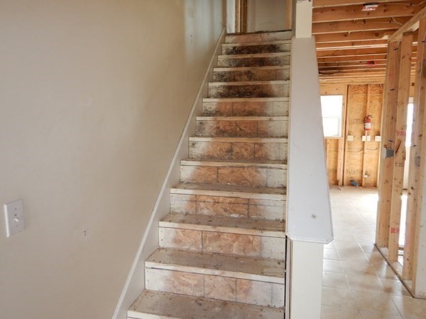 401-403 Water Street Springfield, MA 01151 - Photo 8 of 27 Gallery Image 8