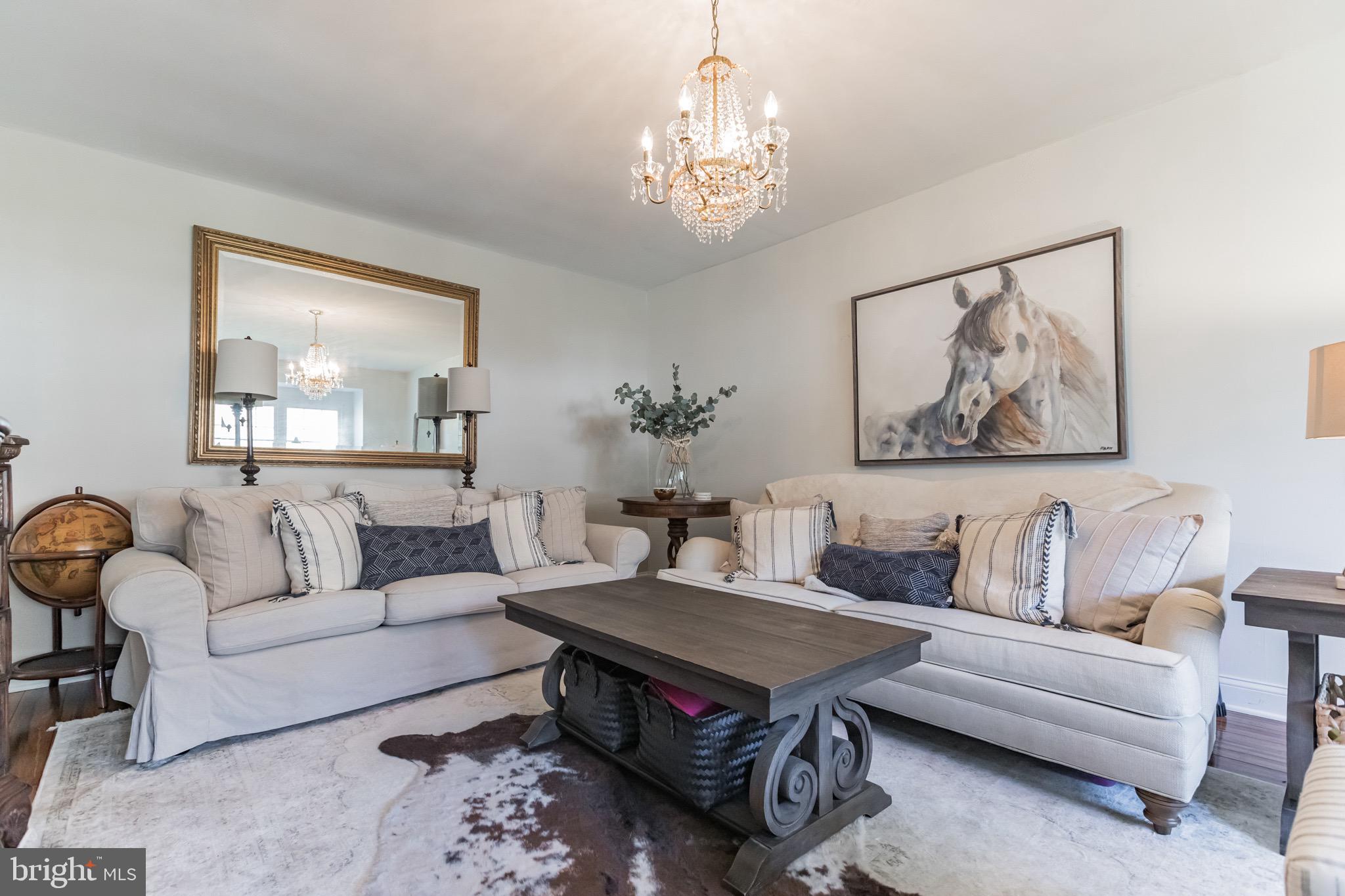 123 Chatham Road Mount Laurel, NJ 08054 - Photo 5 of 30 Family Room