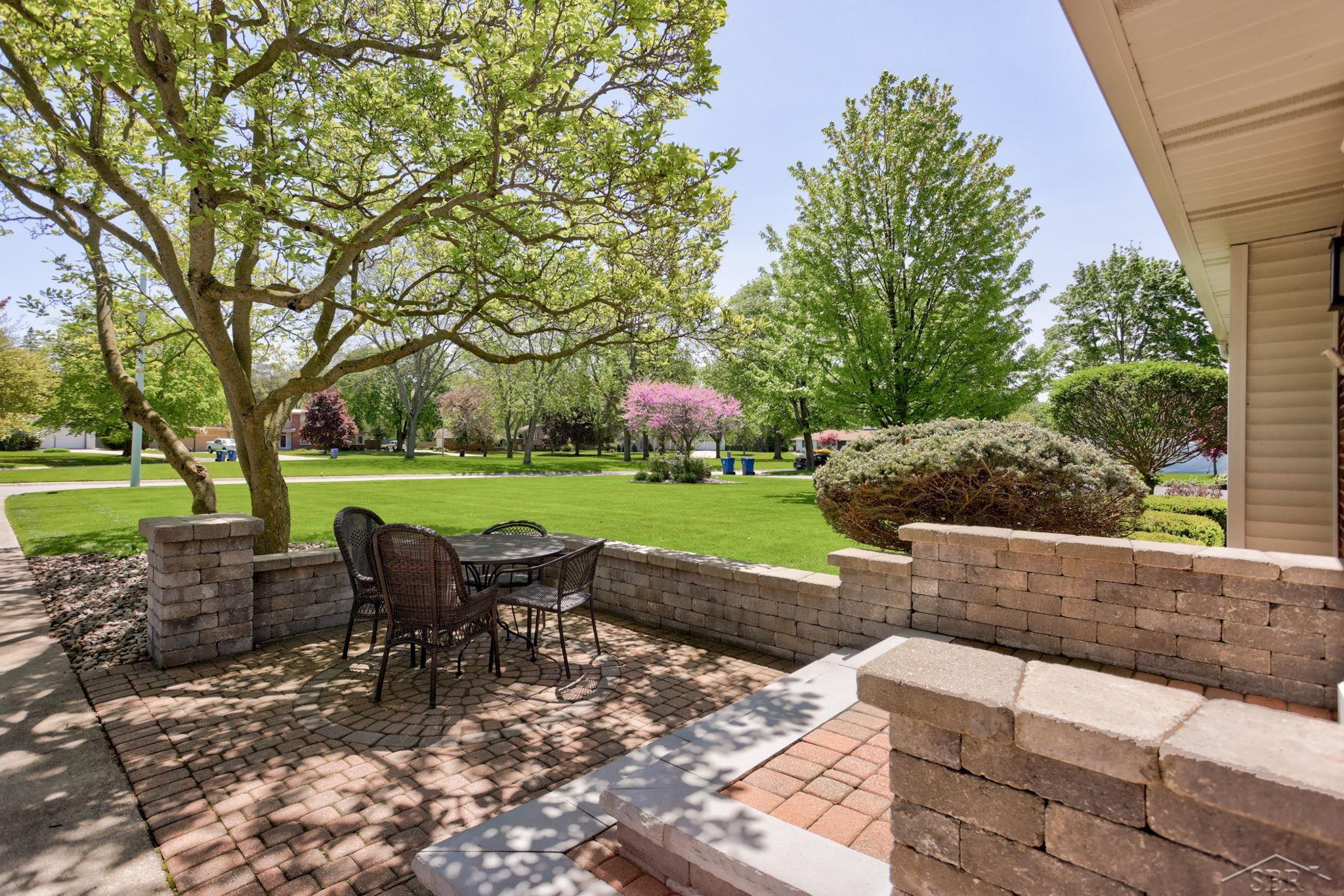 62 Benton Road Saginaw, MI 48602 - Photo 5 of 72 50109222-4.JPG