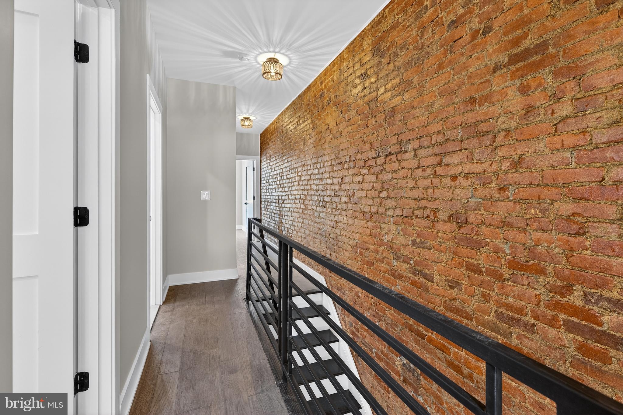 34 West Sharpnack Street Philadelphia, PA 19119 - Photo 22 of 33