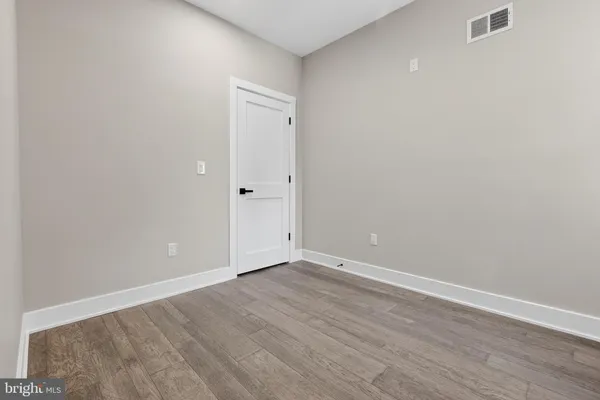 $2,400 | 34 West Sharpnack Street, Philadelphia, PA 19119