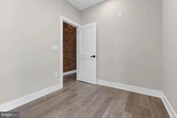 $2,400 | 34 West Sharpnack Street, Philadelphia, PA 19119