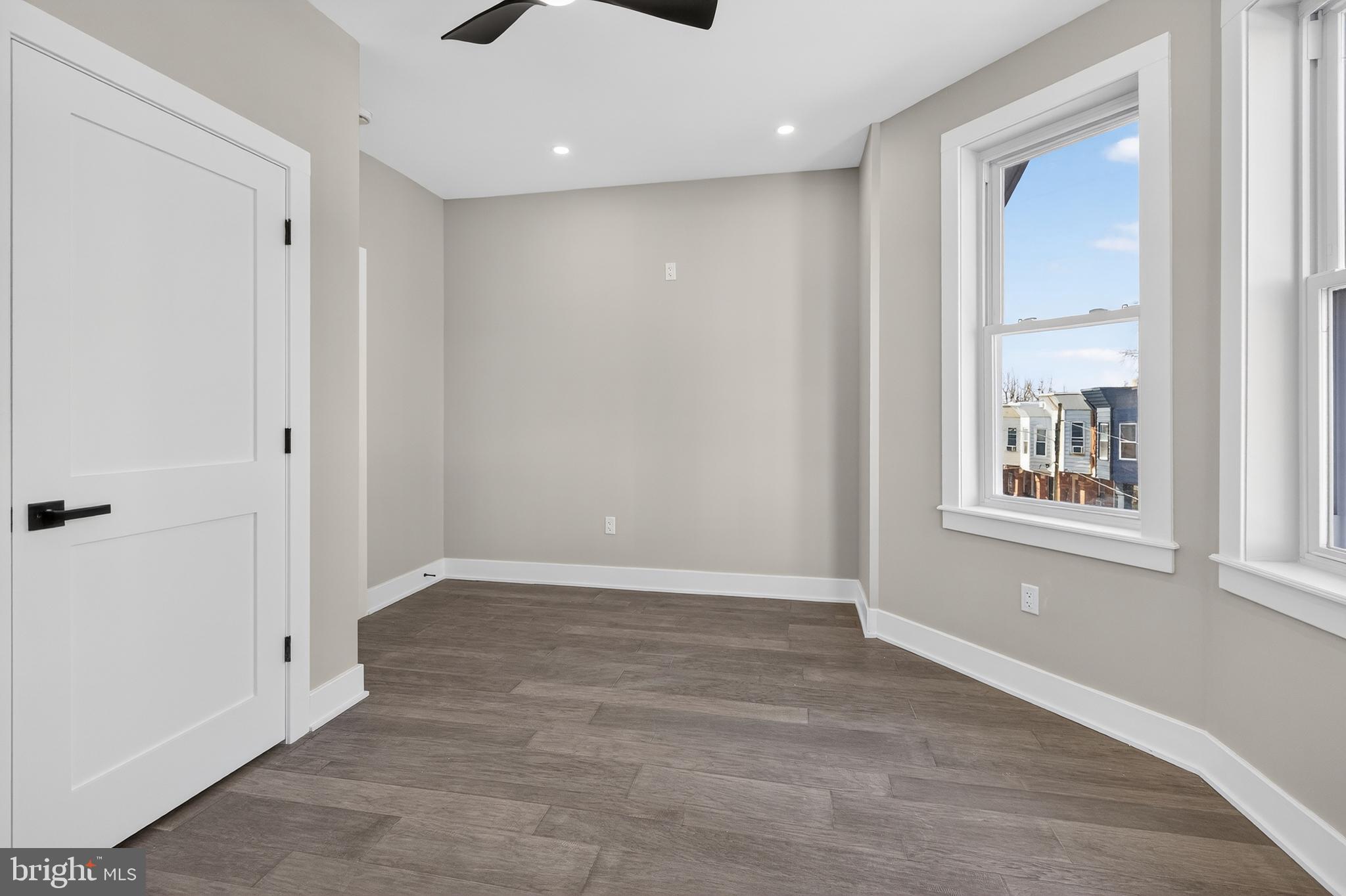 34 West Sharpnack Street Philadelphia, PA 19119 - Photo 28 of 33