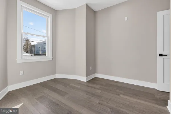 $2,400 | 34 West Sharpnack Street, Philadelphia, PA 19119
