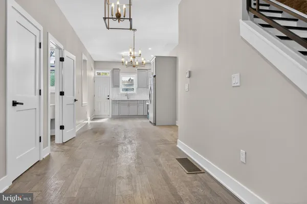 $2,400 | 34 West Sharpnack Street, Philadelphia, PA 19119