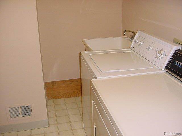 2180 Rochelle Park Drive, Unit 109 Rochester, MI 48309 - Photo 11 of 11 Utility room