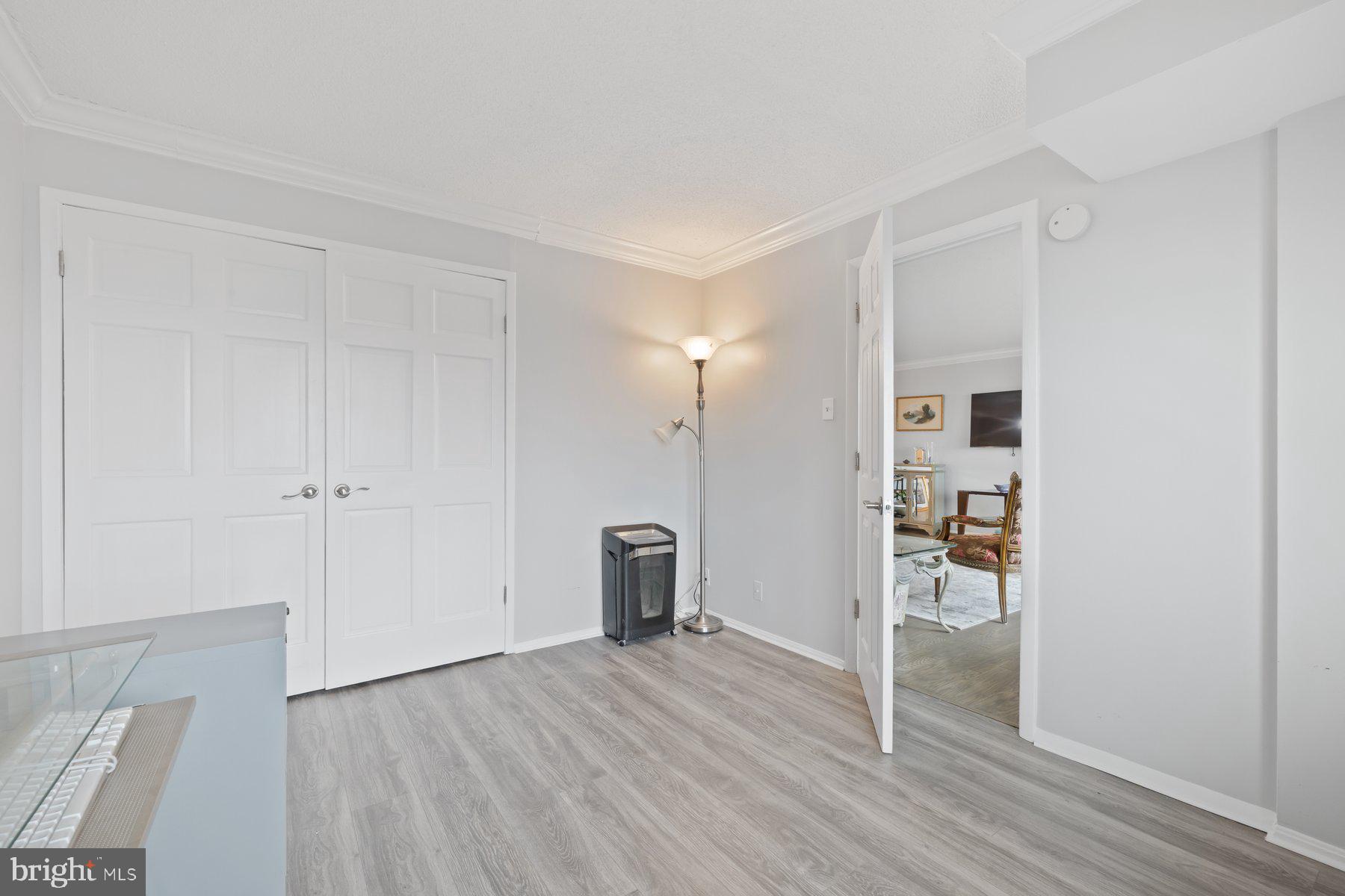 203 Yoakum Parkway, Unit 1206 Alexandria, VA 22304 - Photo 15 of 44