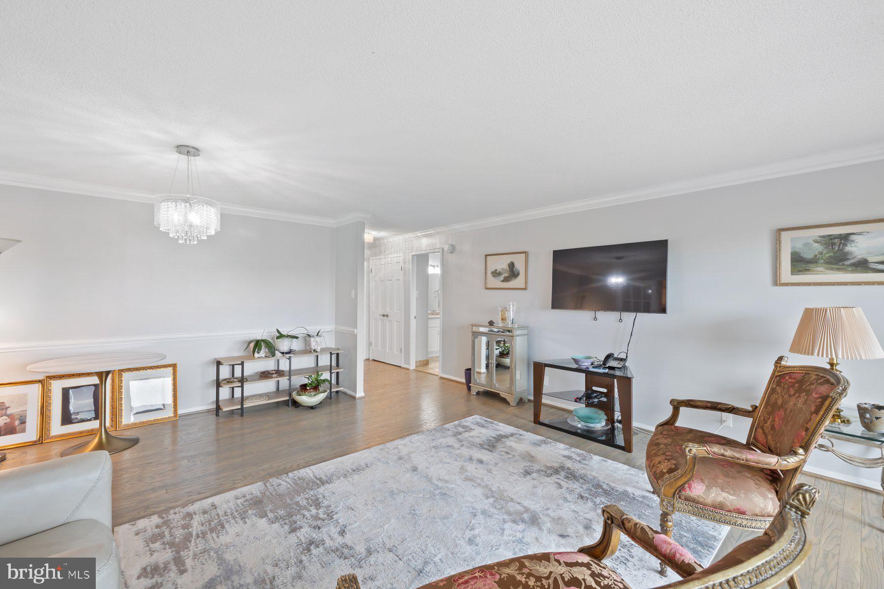 203 Yoakum Parkway, Unit 1206 Alexandria, VA 22304 - Photo 25 of 44