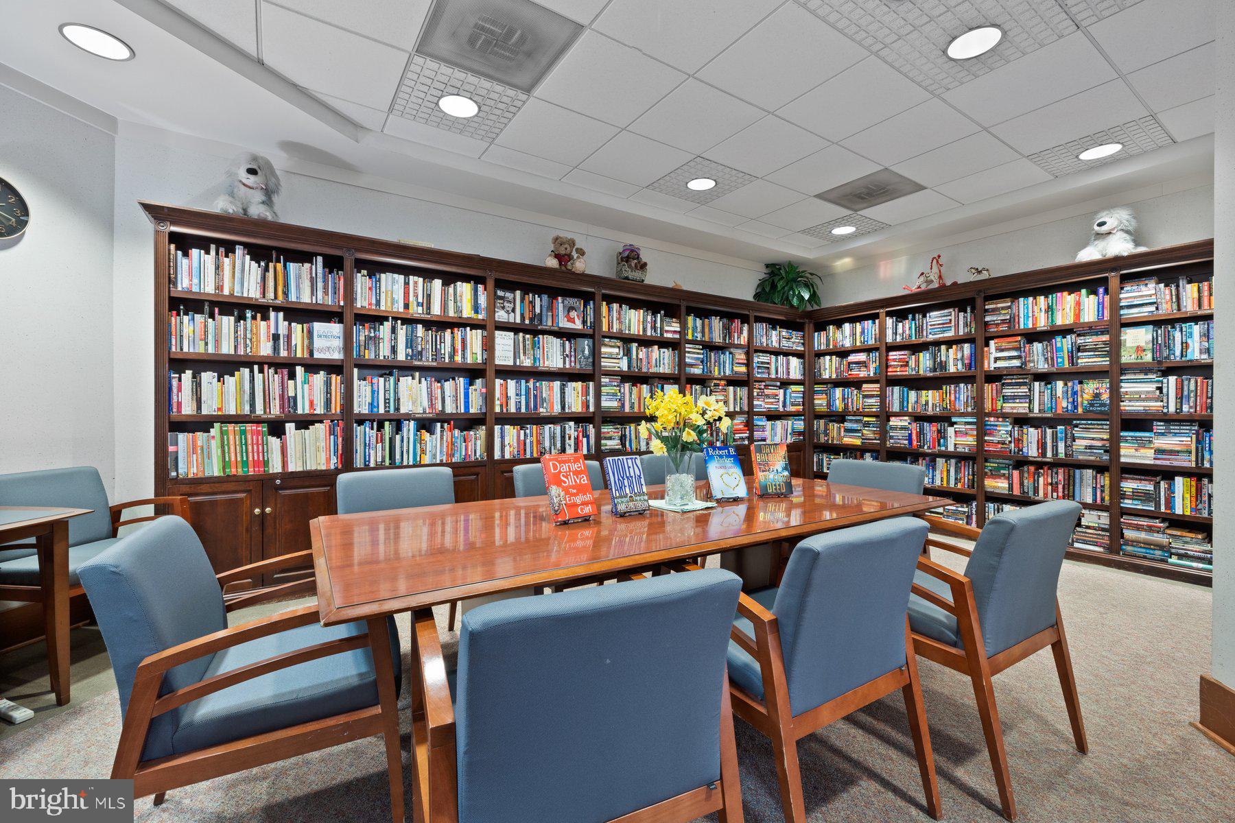 203 Yoakum Parkway, Unit 1206 Alexandria, VA 22304 - Photo 30 of 44