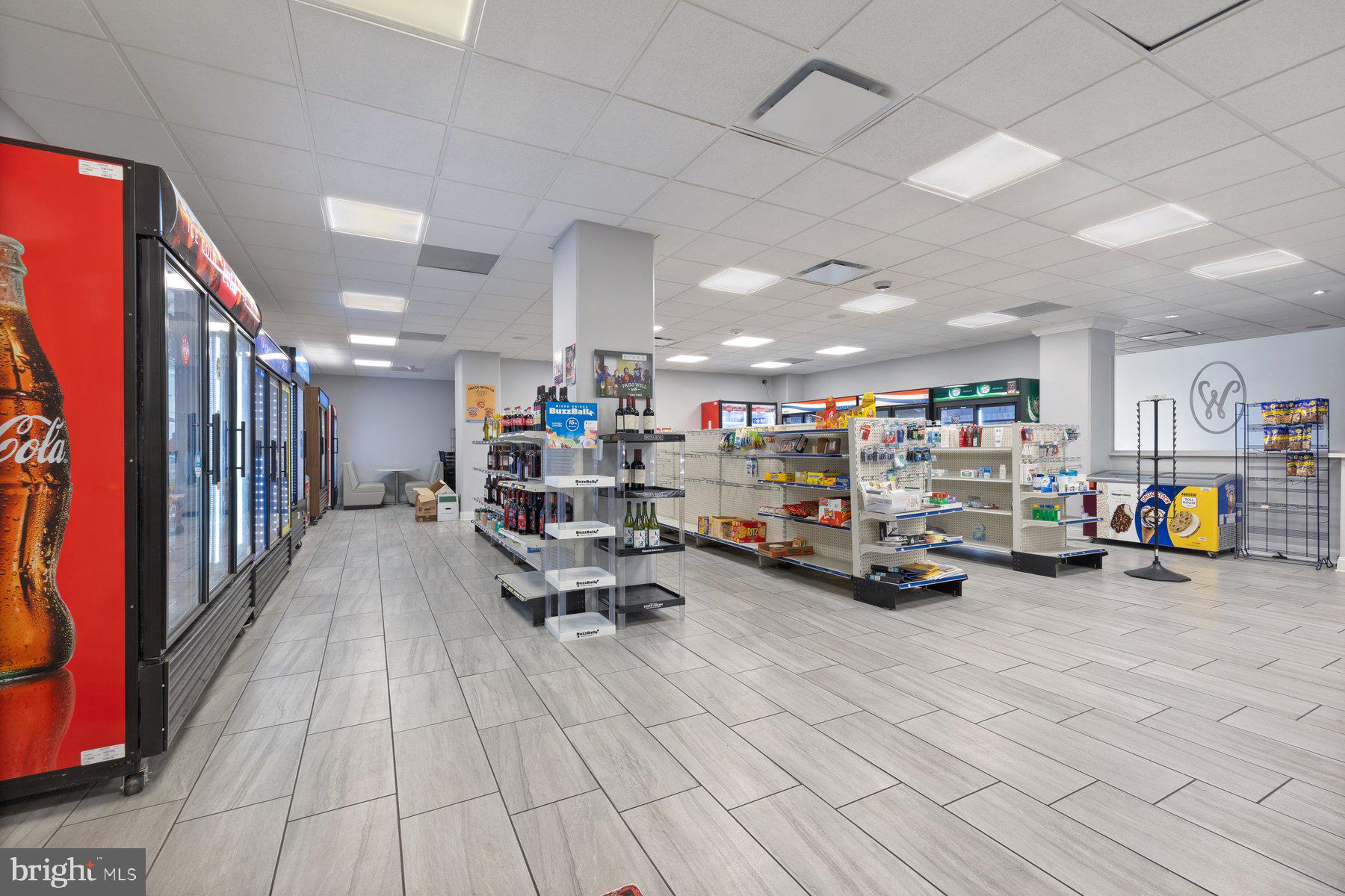 203 Yoakum Parkway, Unit 1206 Alexandria, VA 22304 - Photo 37 of 44