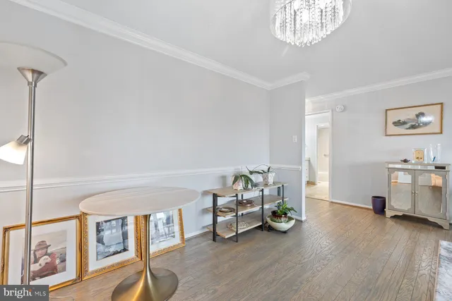 $354,999 | 203 Yoakum Parkway, Unit 1206, Alexandria, VA 22304