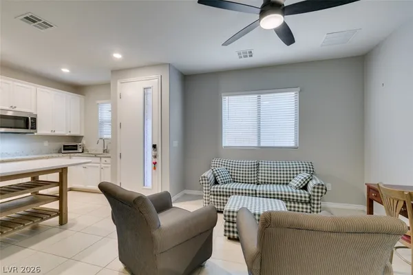 $3,150 | 3103 Mossfield Avenue, Henderson, NV 89052