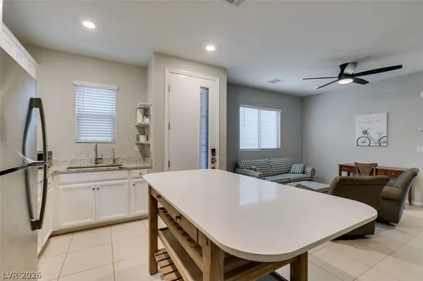 $3,150 | 3103 Mossfield Avenue, Henderson, NV 89052