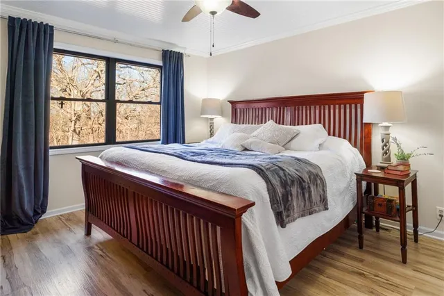 $375,000 | 645 Lake Viking Terrace, Gallatin, MO 64640