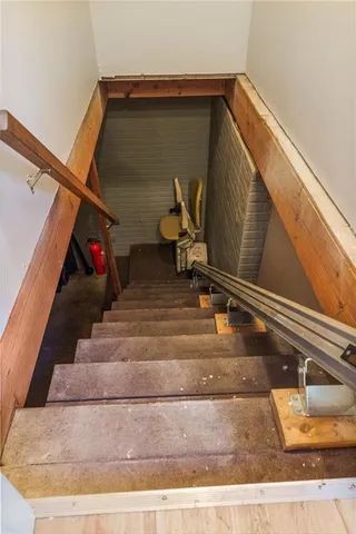 $375,000 | 645 Lake Viking Terrace, Gallatin, MO 64640