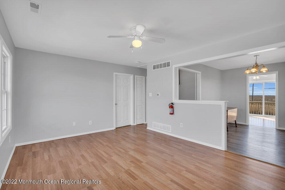 293 Dock Road West Creek, NJ 08092 - Photo 10 of 52 016_dsc05281